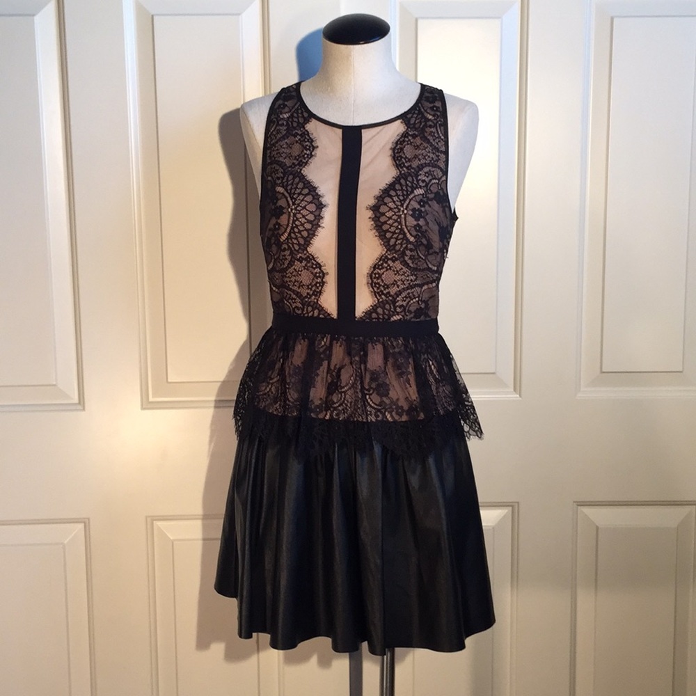 Bcbg Max azria lace lbd